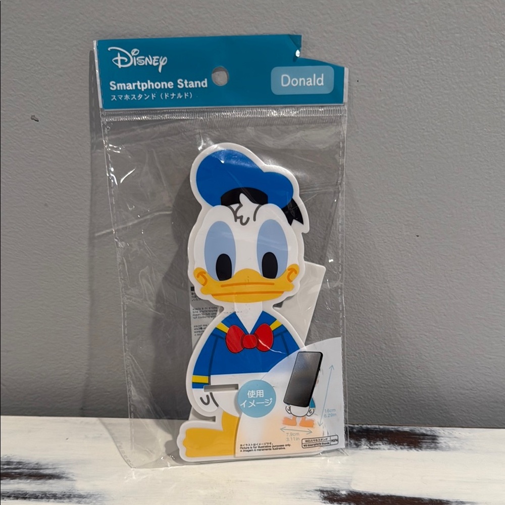 Disney Donald Smartphone Stand - Blue and White